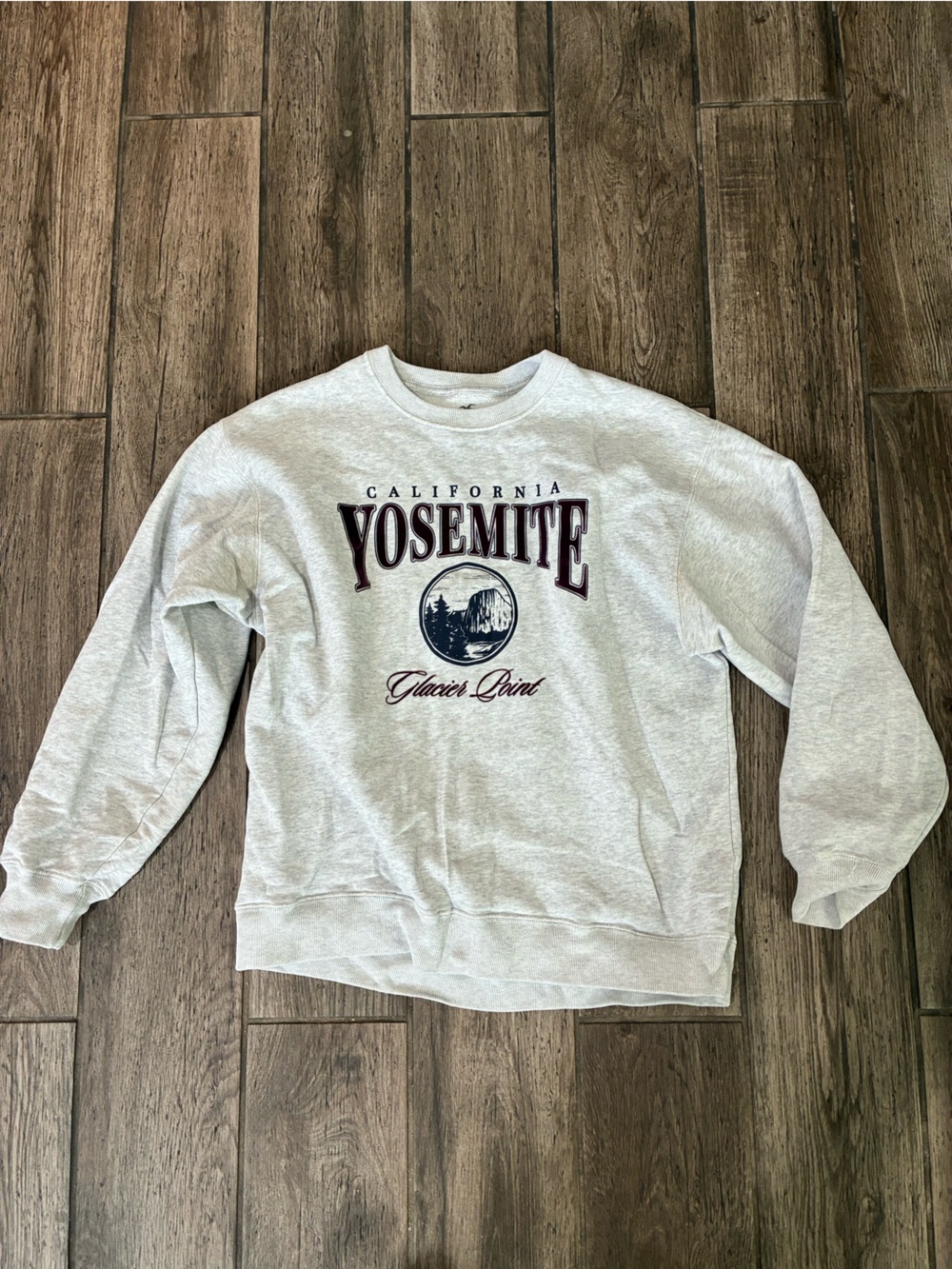 Hollister Gray California Yosemite Graphic Sweatshirt
